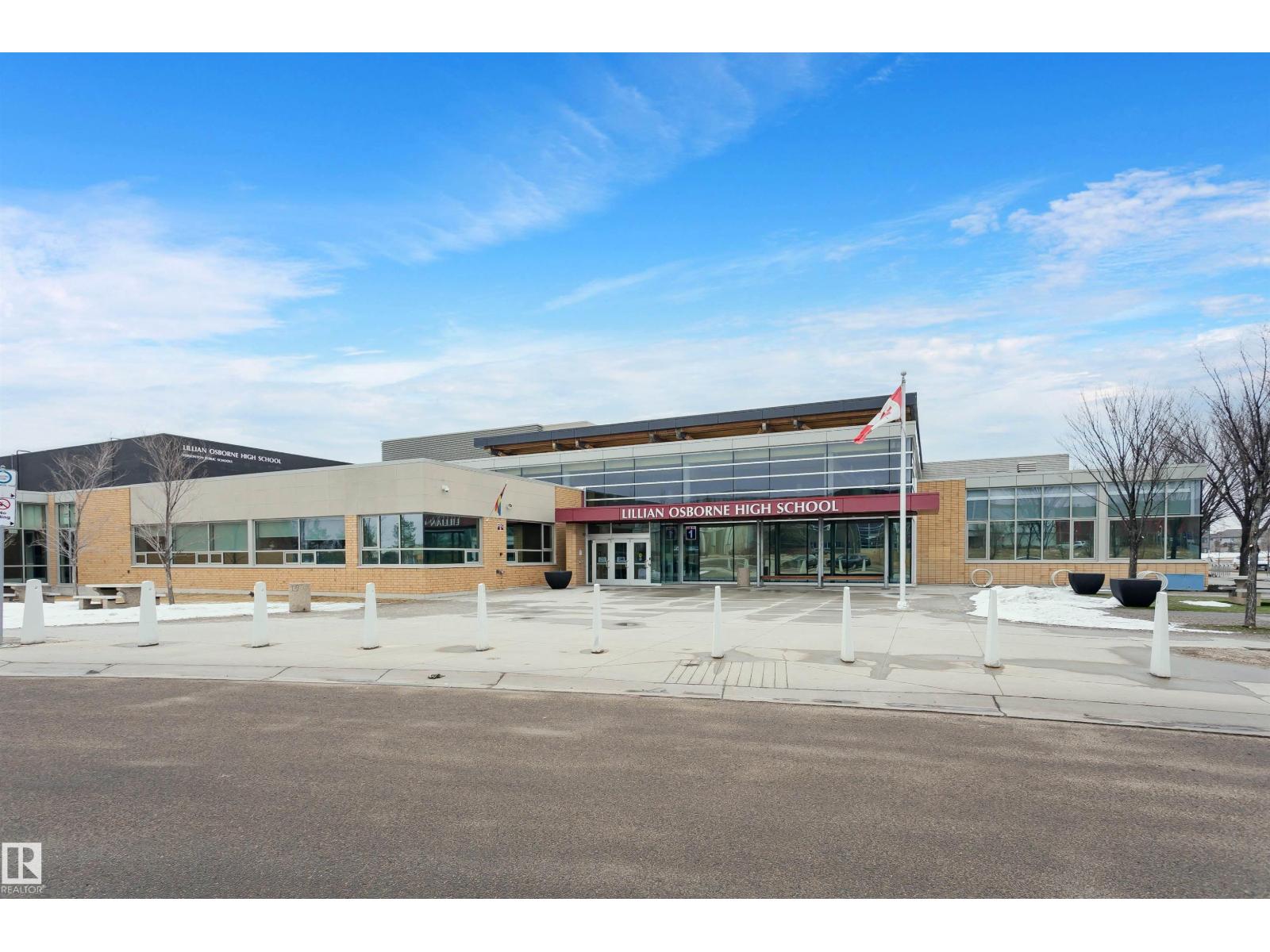 #118 2051 TOWNE CENTRE BV NW, Edmonton