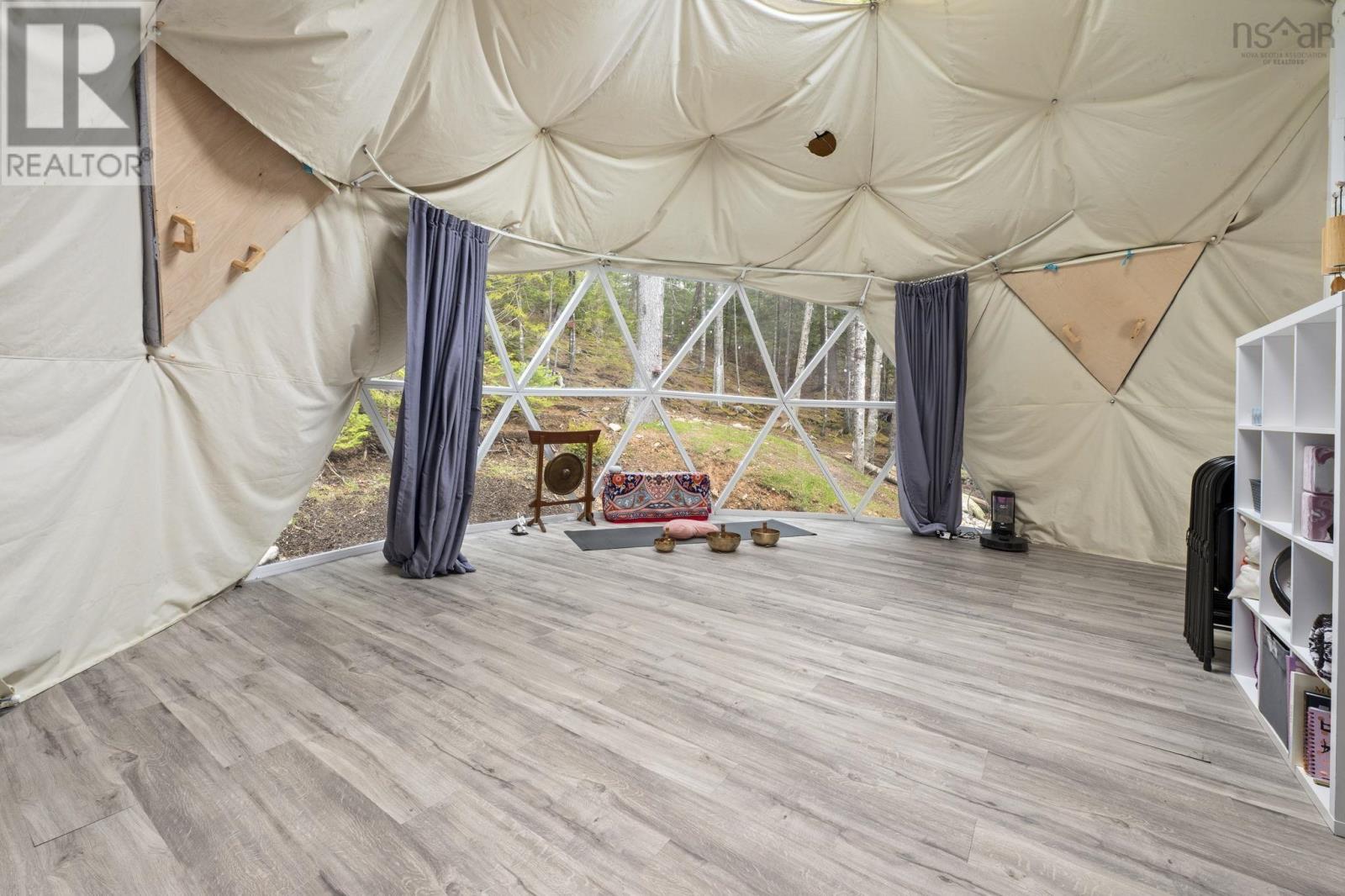 Property 42 of 51 of 163 Lakeland Street