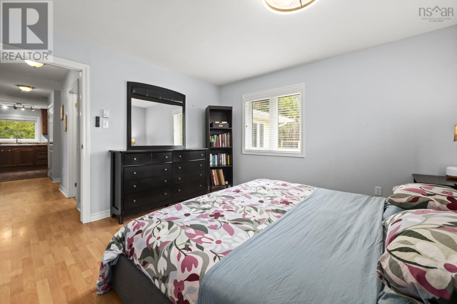 Property 24 of 51 of 163 Lakeland Street