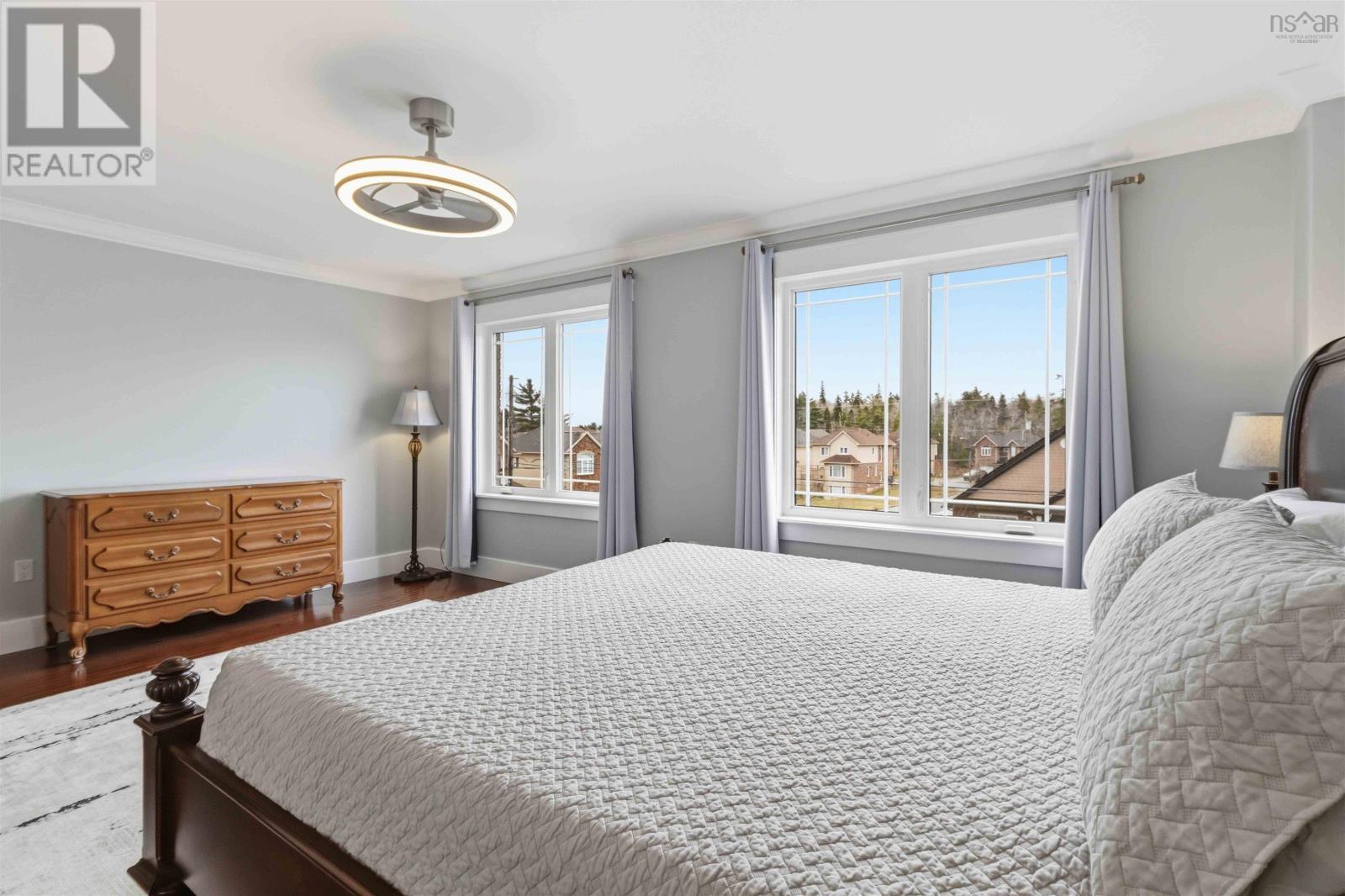 Property 25 of 42 of 3 Sedgewick Place