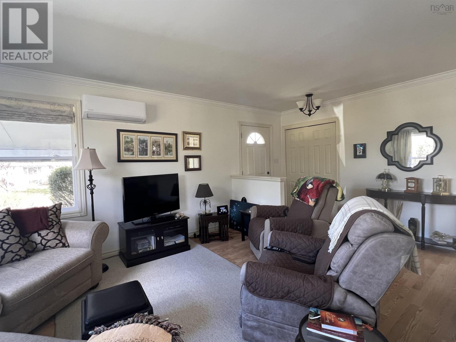 Property 10 of 23 of 34 Bayside Drive