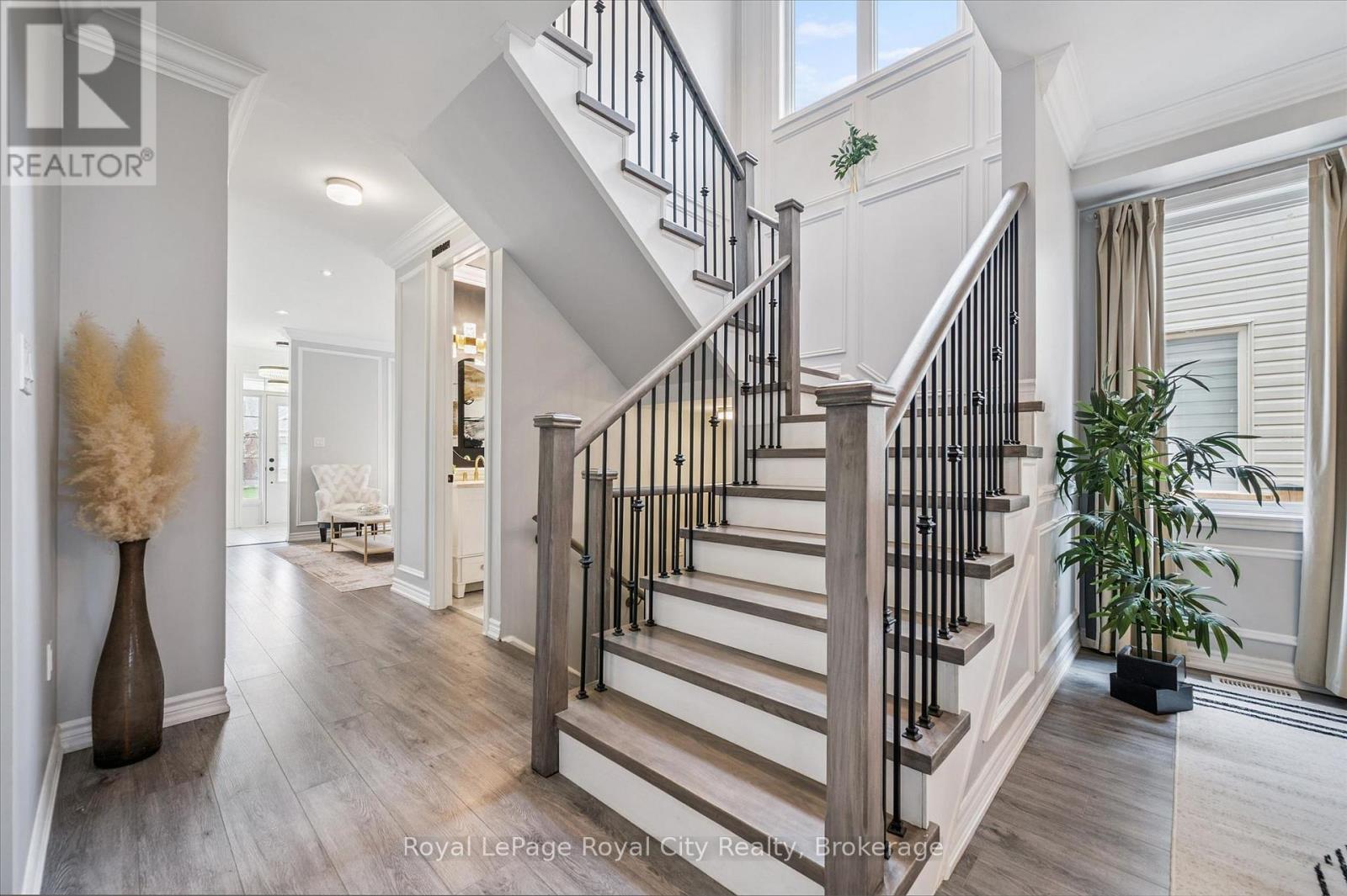 145 HARPIN WAY E - 20