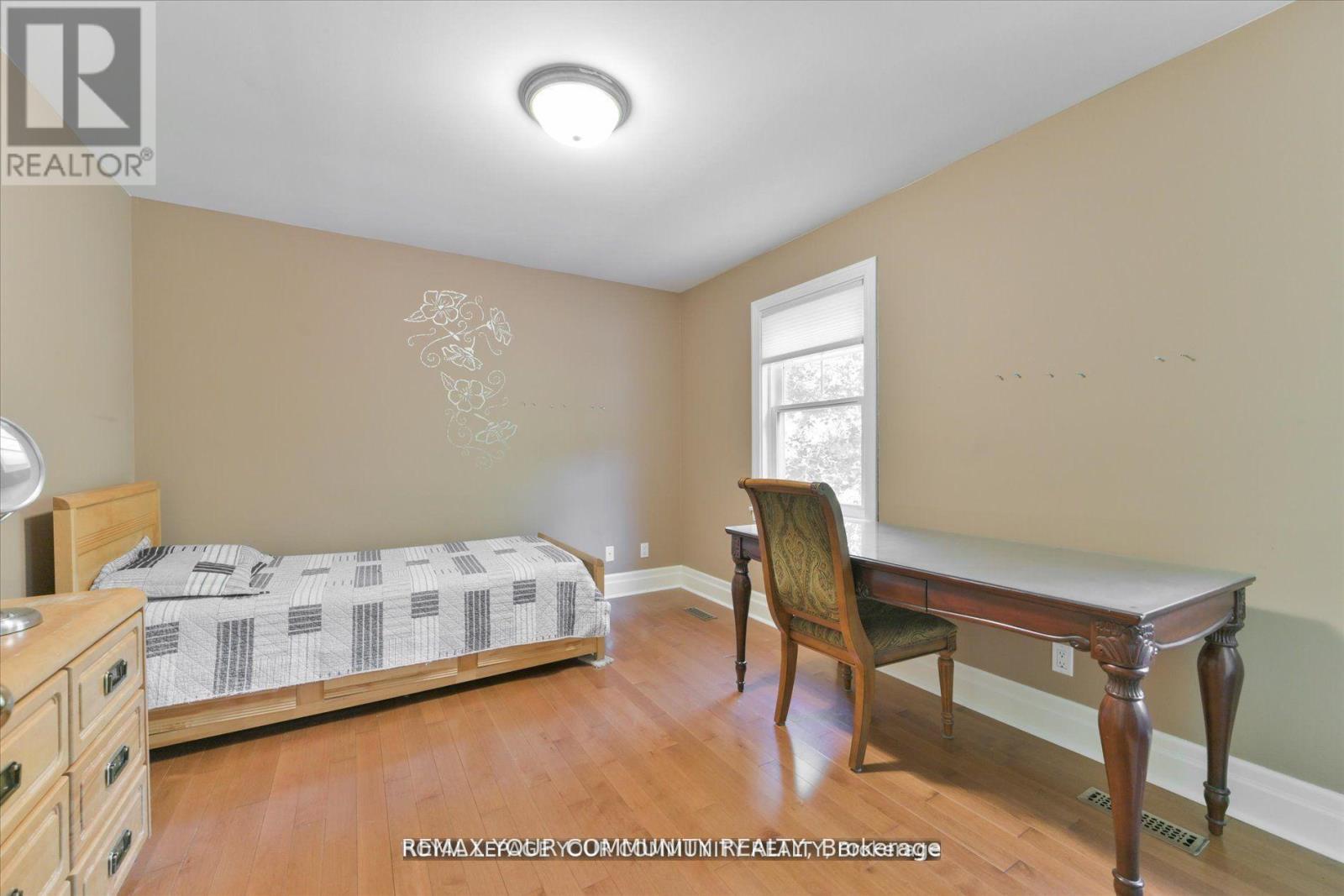 7 SKYVIEW LANE - 26