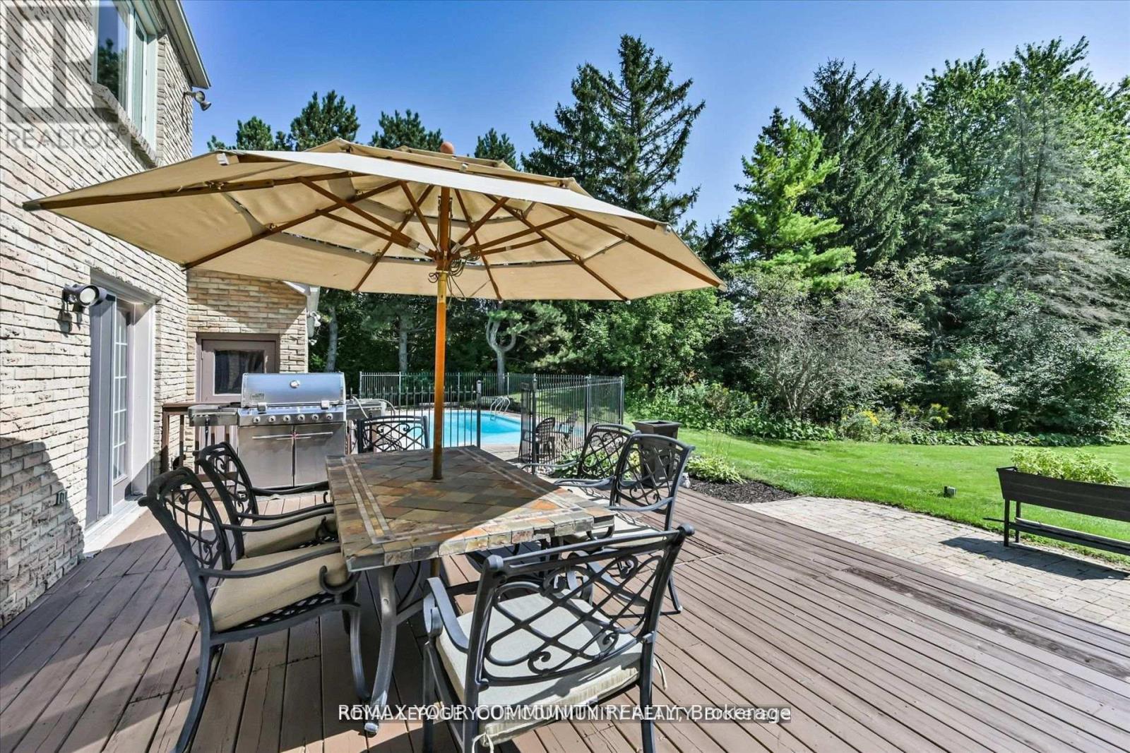 7 SKYVIEW LANE - 35