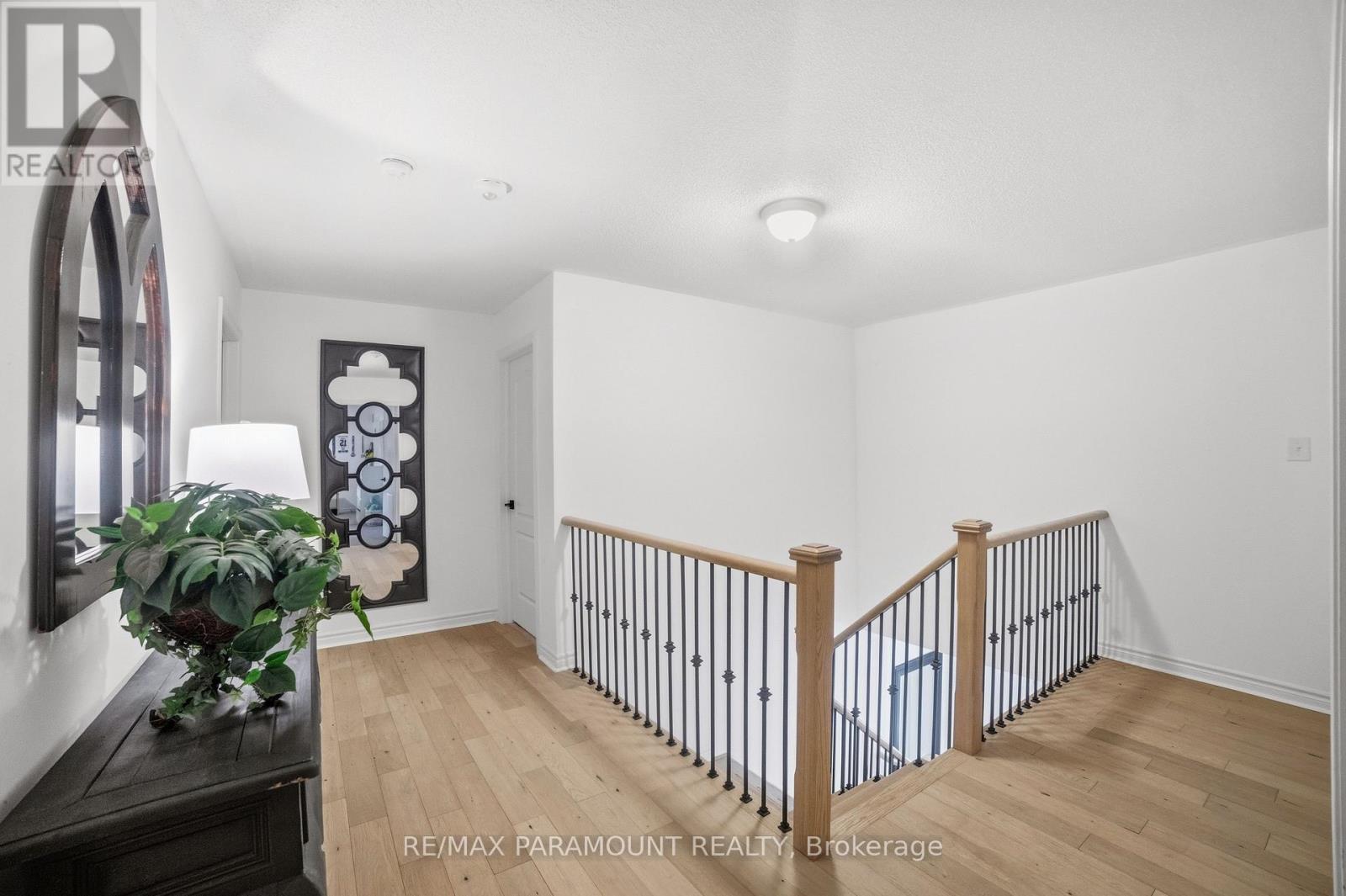 9 MCLEAN AVENUE — photo 26