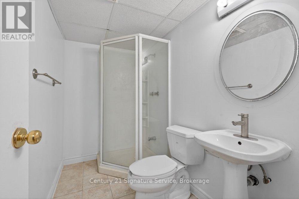 #57 5950 GLEN ERIN DRIVE - 42