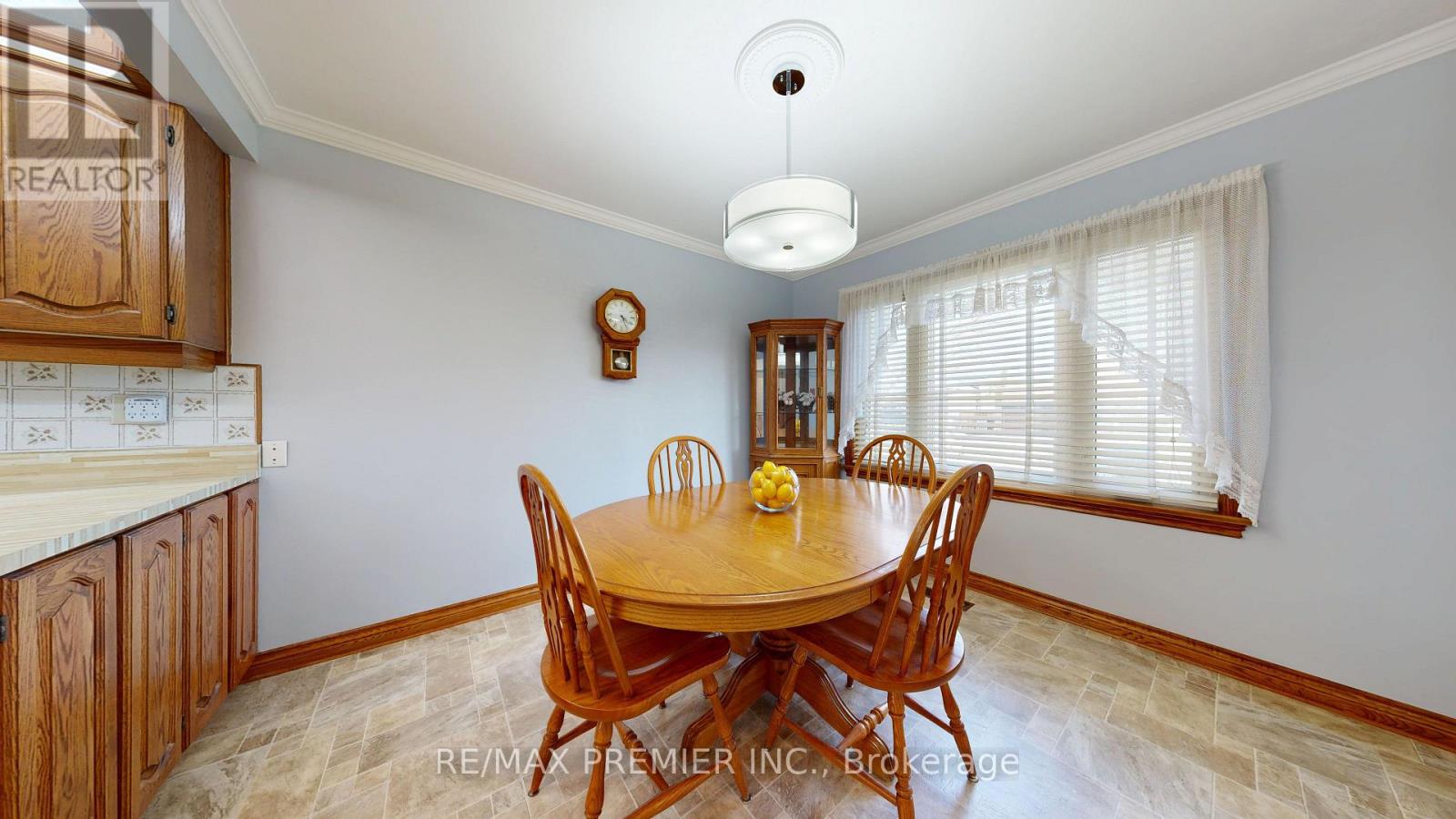 14 BECKETT AVENUE - 12