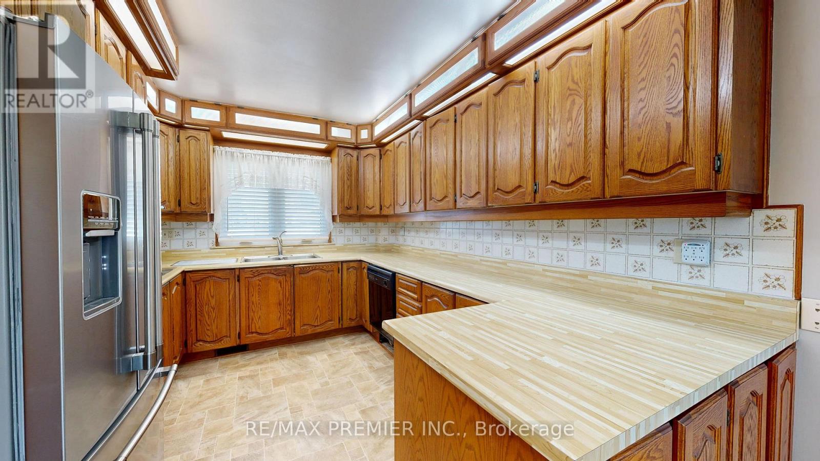 14 BECKETT AVENUE - 18
