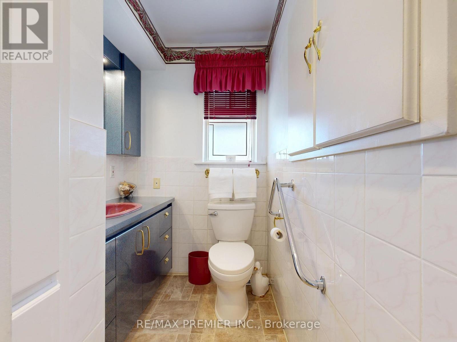 14 BECKETT AVENUE - 26