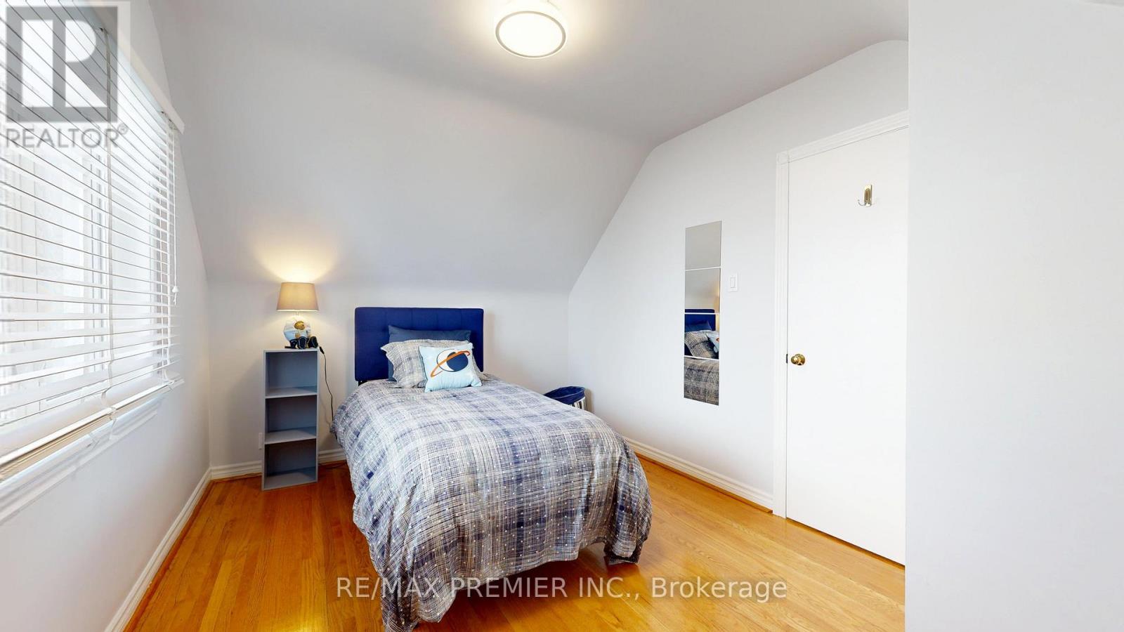 14 BECKETT AVENUE - 33