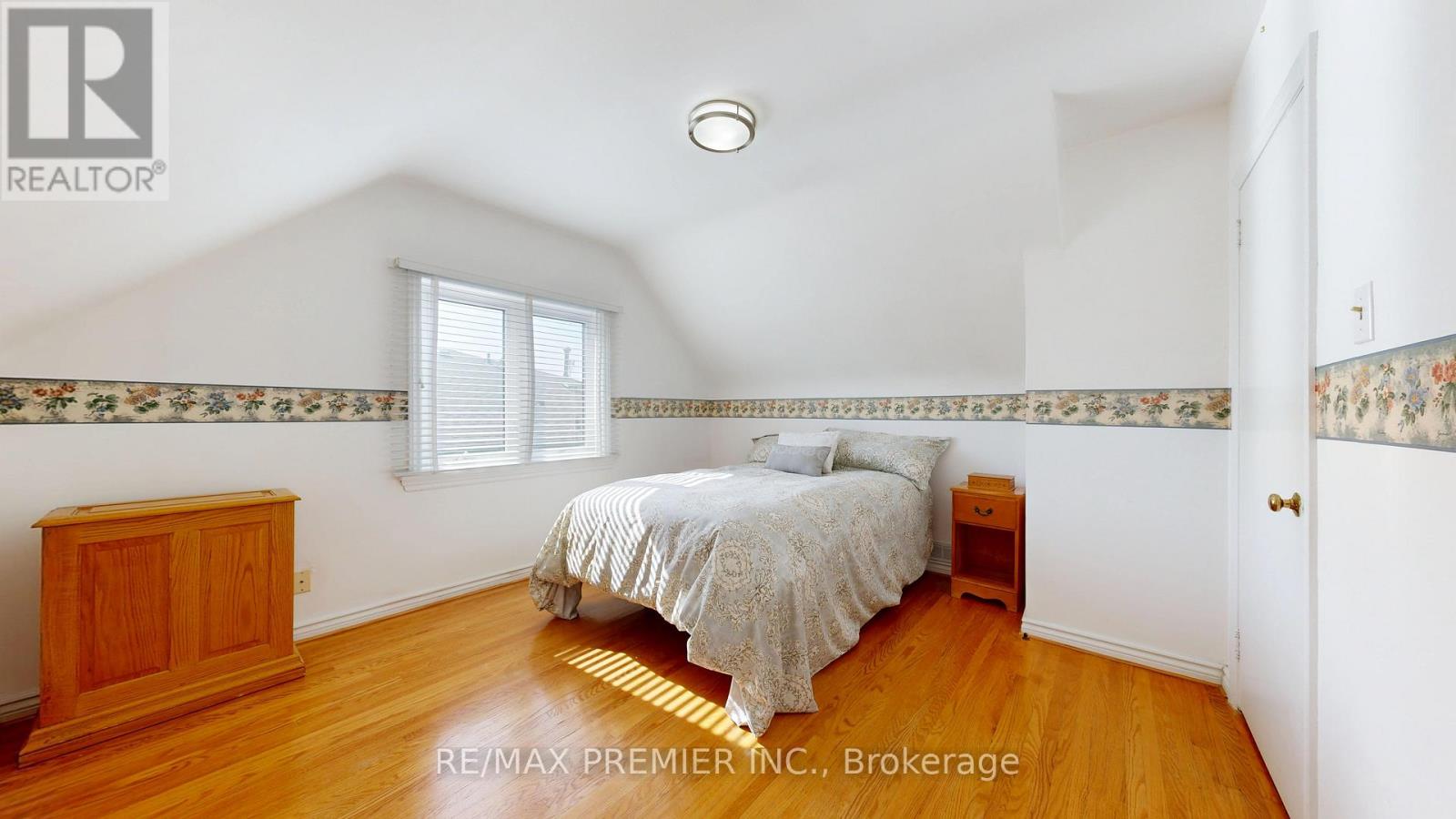 14 BECKETT AVENUE - 37