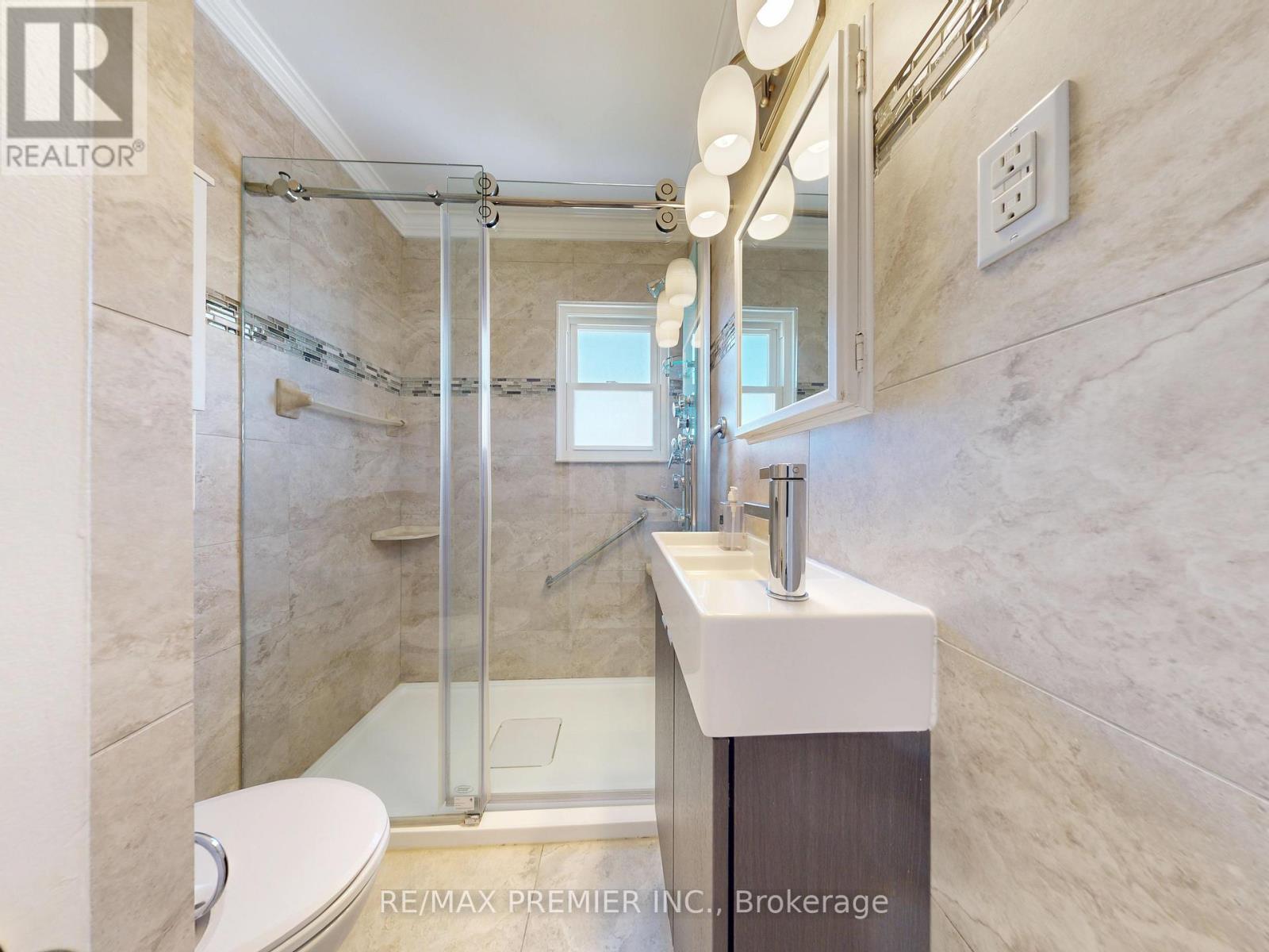 14 BECKETT AVENUE - 40