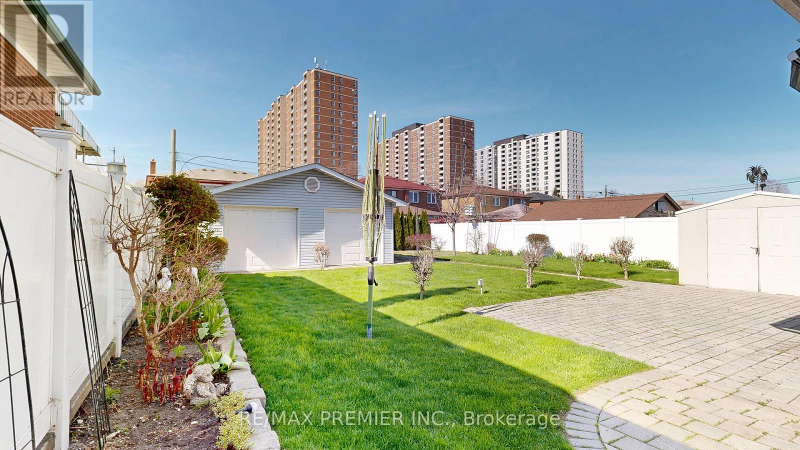 14 BECKETT AVENUE - 45