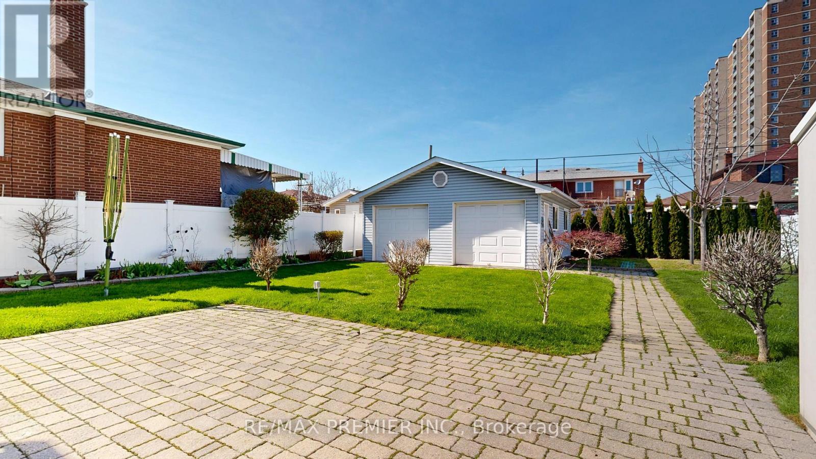 14 BECKETT AVENUE - 46