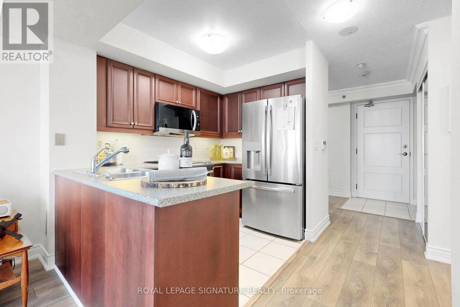 #1609 3 MARINE PARADE DRIVE - 6
