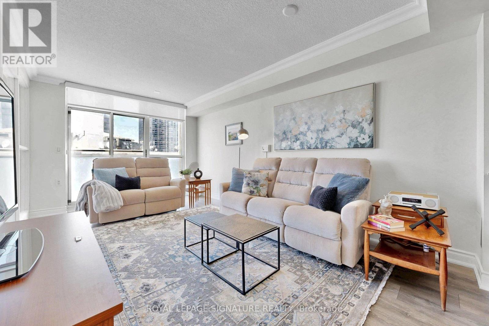 #1609 3 MARINE PARADE DRIVE - 7