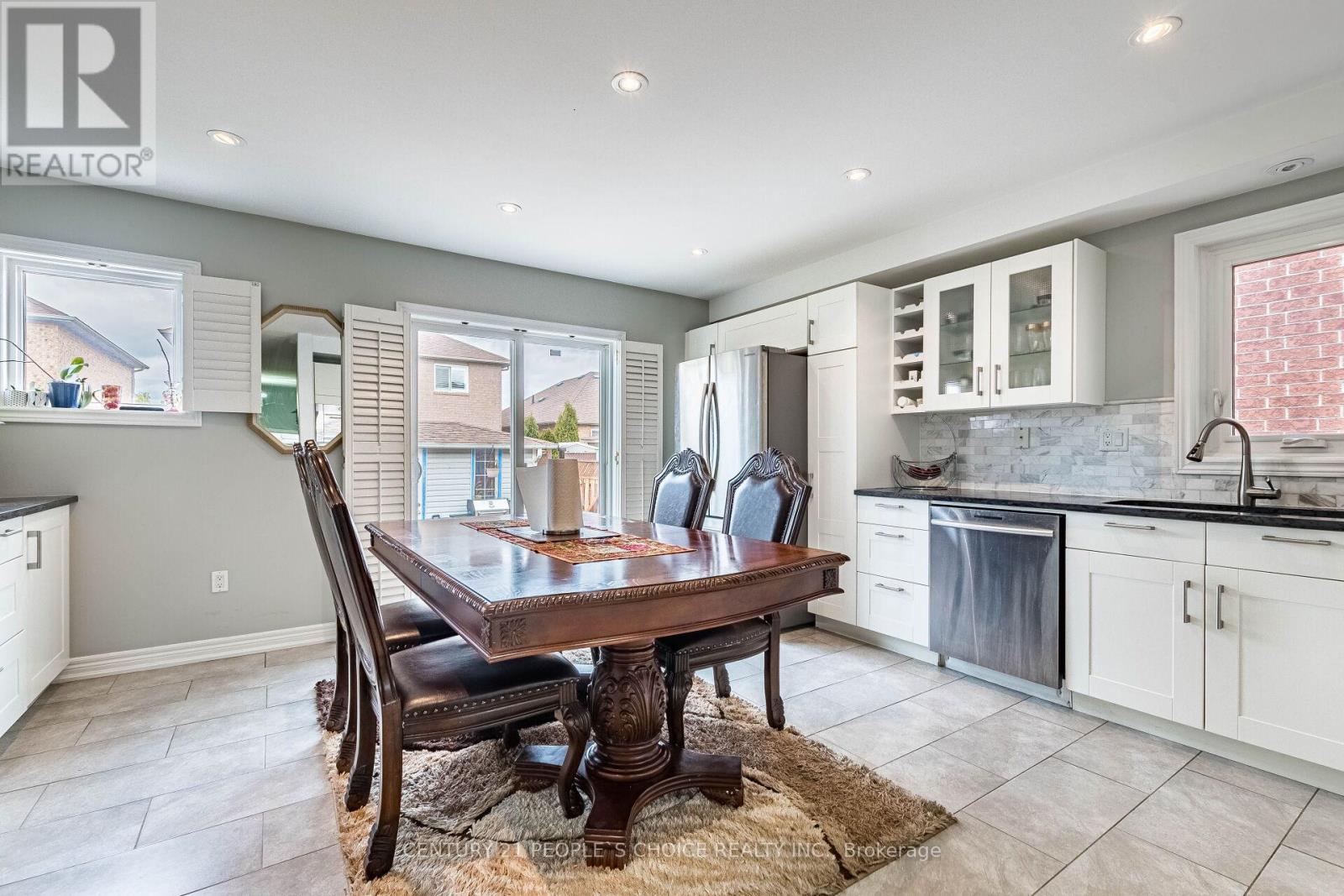 60 RED MAPLE DRIVE - 12