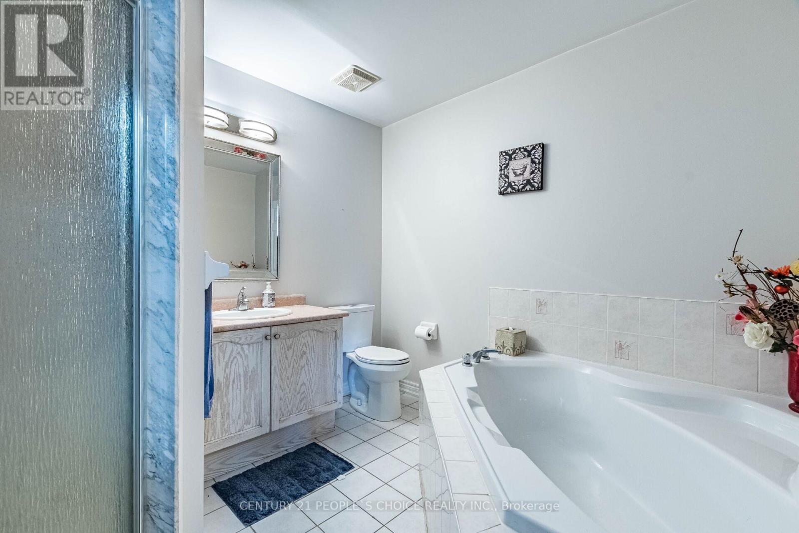 60 RED MAPLE DRIVE - 21