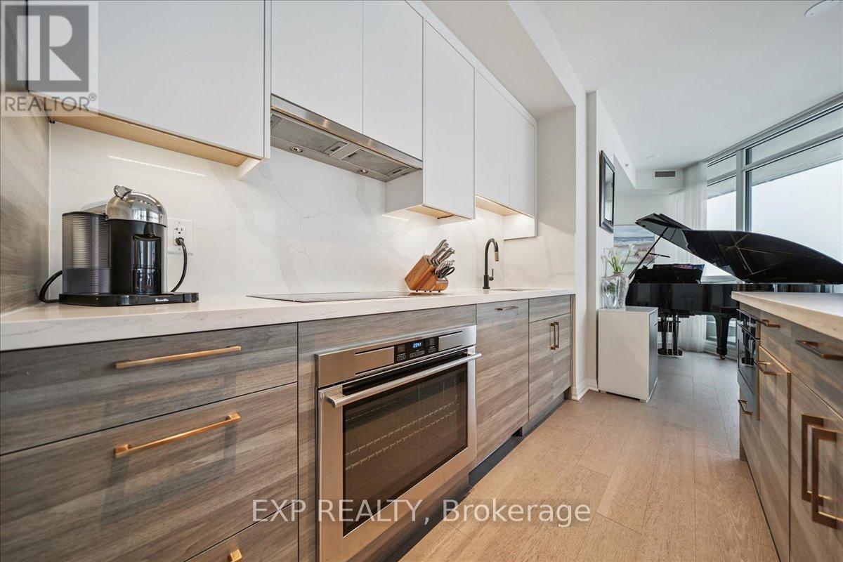 #3404 59 ANNIE CRAIG DRIVE - 11