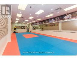 53 - 3045 Southcreek Road, Mississauga, ON L4X2S6 Photo 6