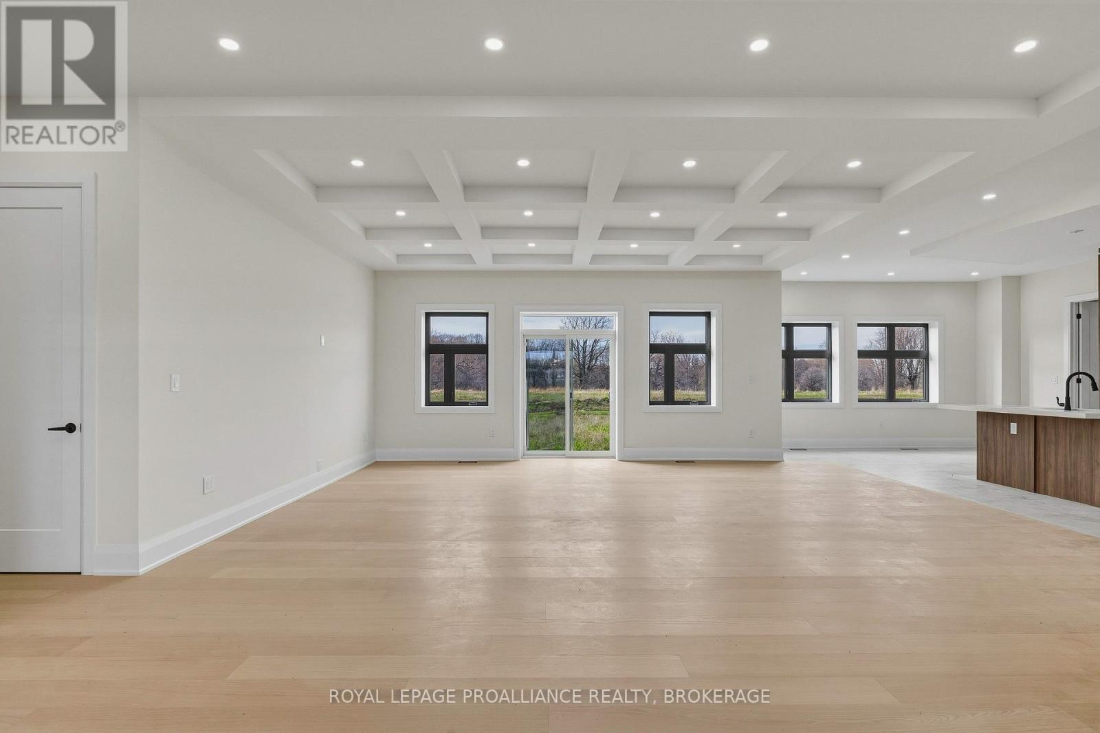 134 HINEMAN STREET — photo 10