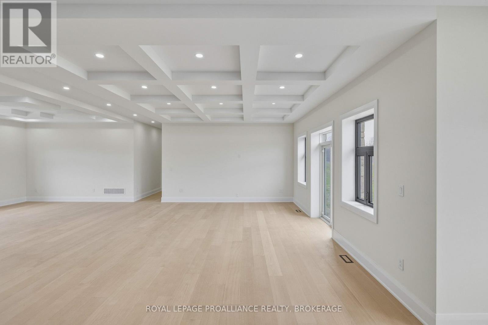 134 HINEMAN STREET — photo 11