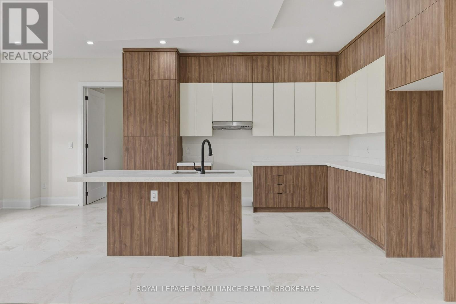 134 HINEMAN STREET — photo 16