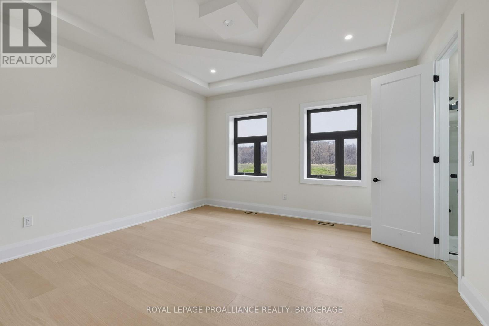 134 HINEMAN STREET — photo 23