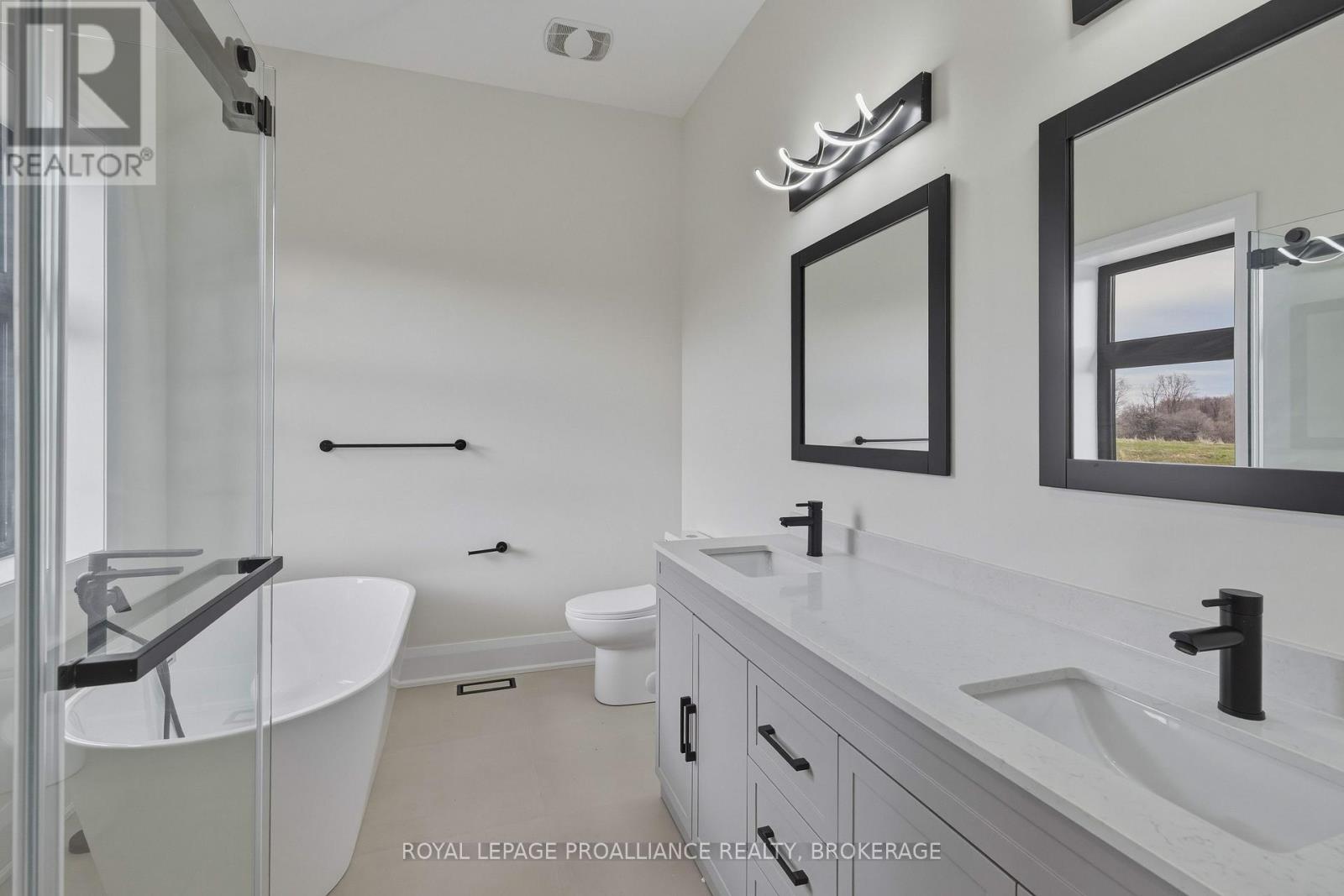 134 HINEMAN STREET — photo 25