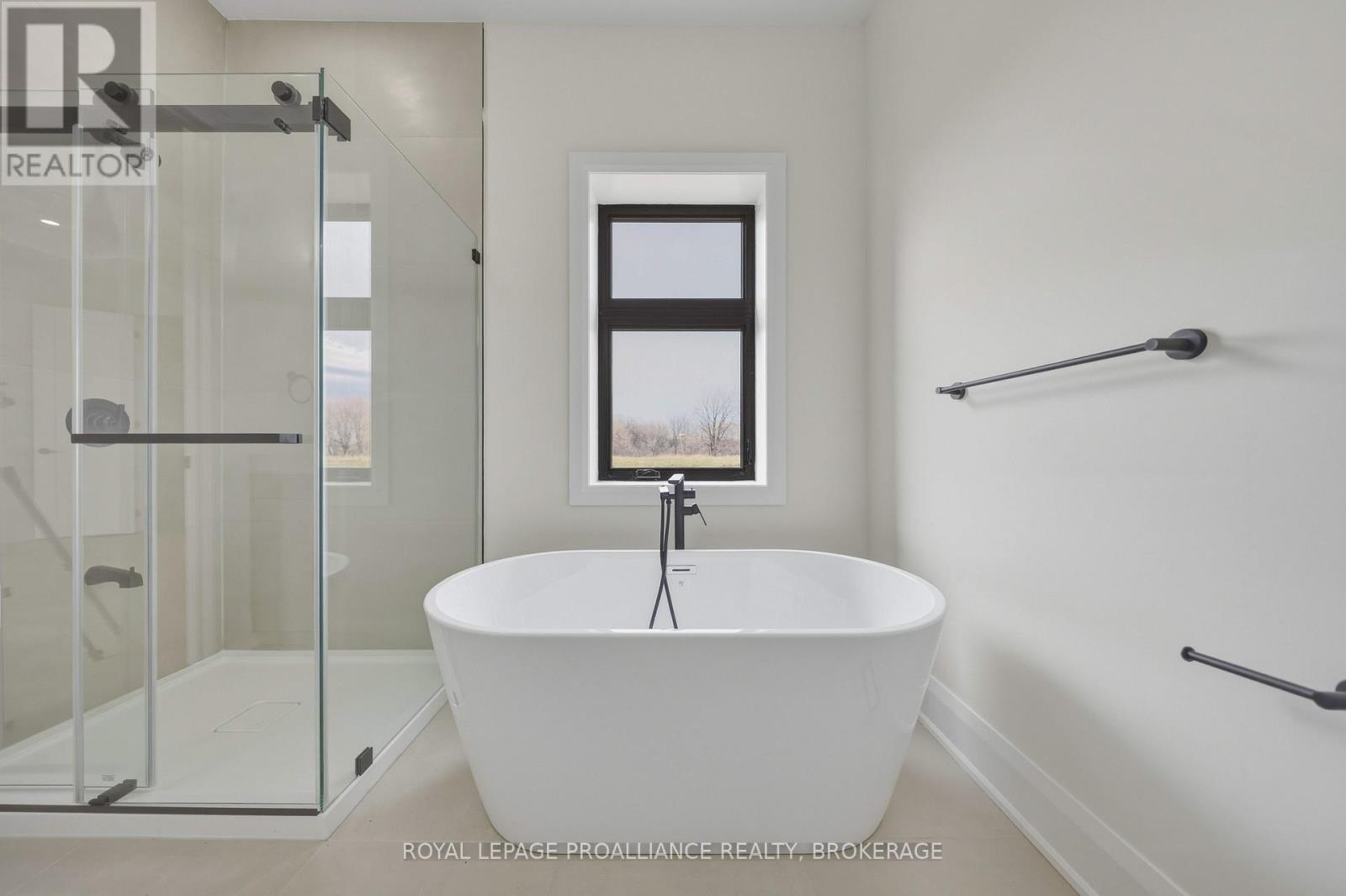 134 HINEMAN STREET — photo 27