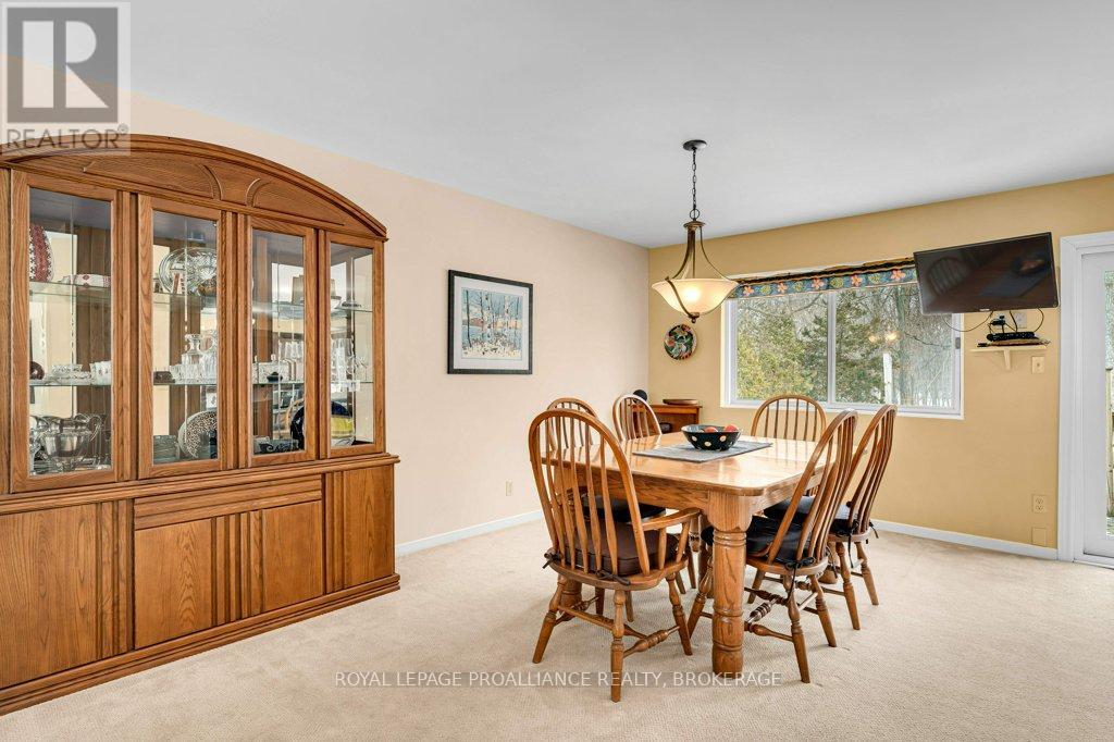 1780 MIDDLE ROAD — photo 9