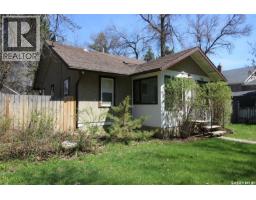 780 1st Street E, Shaunavon, SK S0N2M0 Photo 13