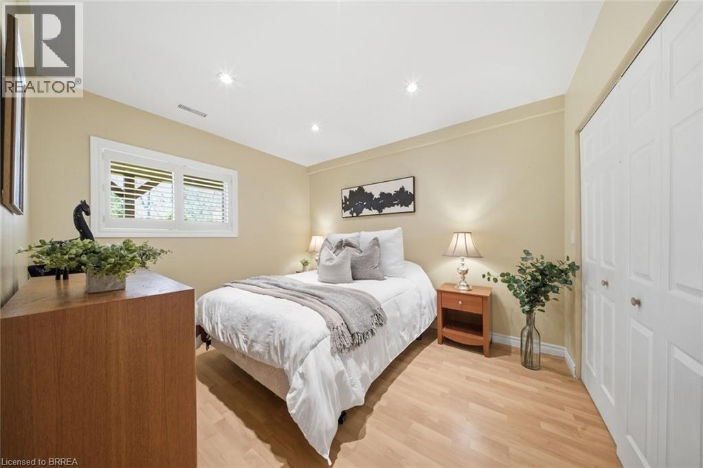 24 HARDY Road Unit# 13, Brantford, Ontario, N3T5K6 — Photo 26