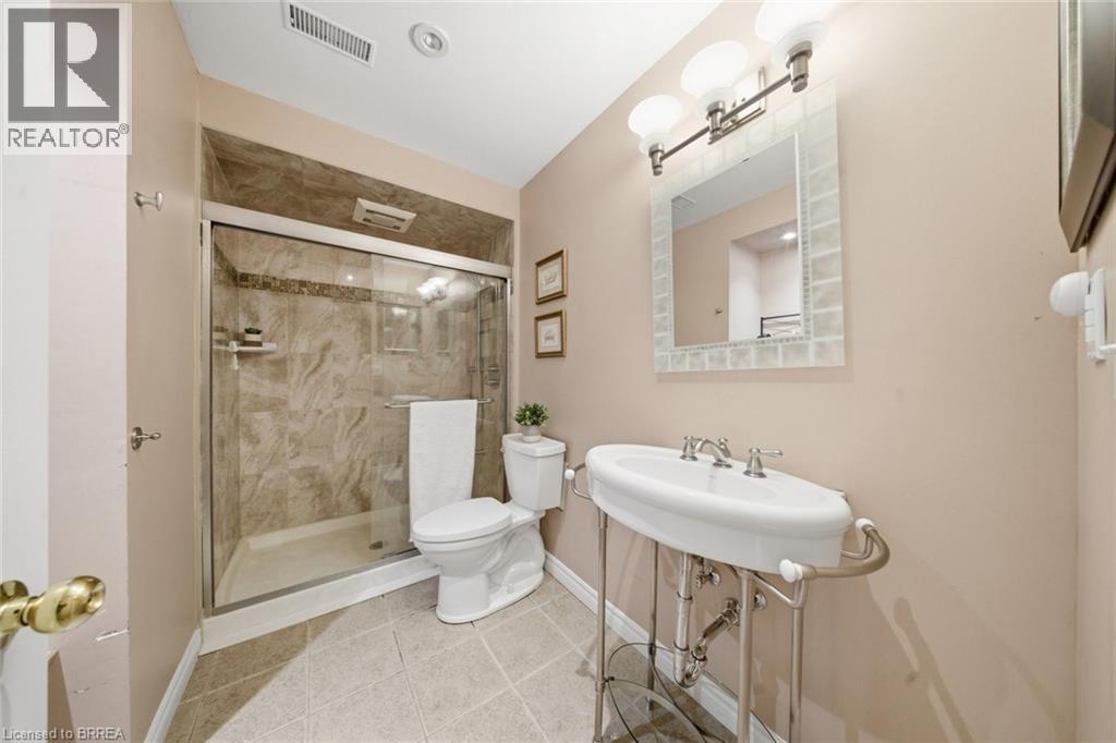 24 HARDY Road Unit# 13, Brantford, Ontario, N3T5K6 — Photo 27