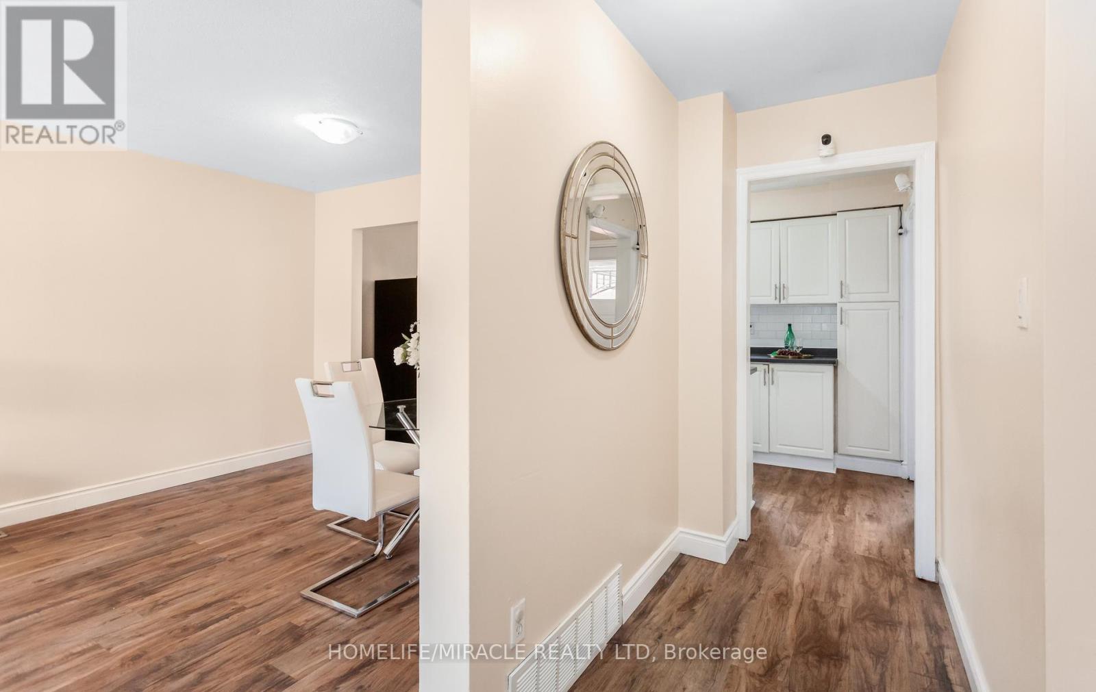 A - 501 GLENELM CRESCENT — photo 14