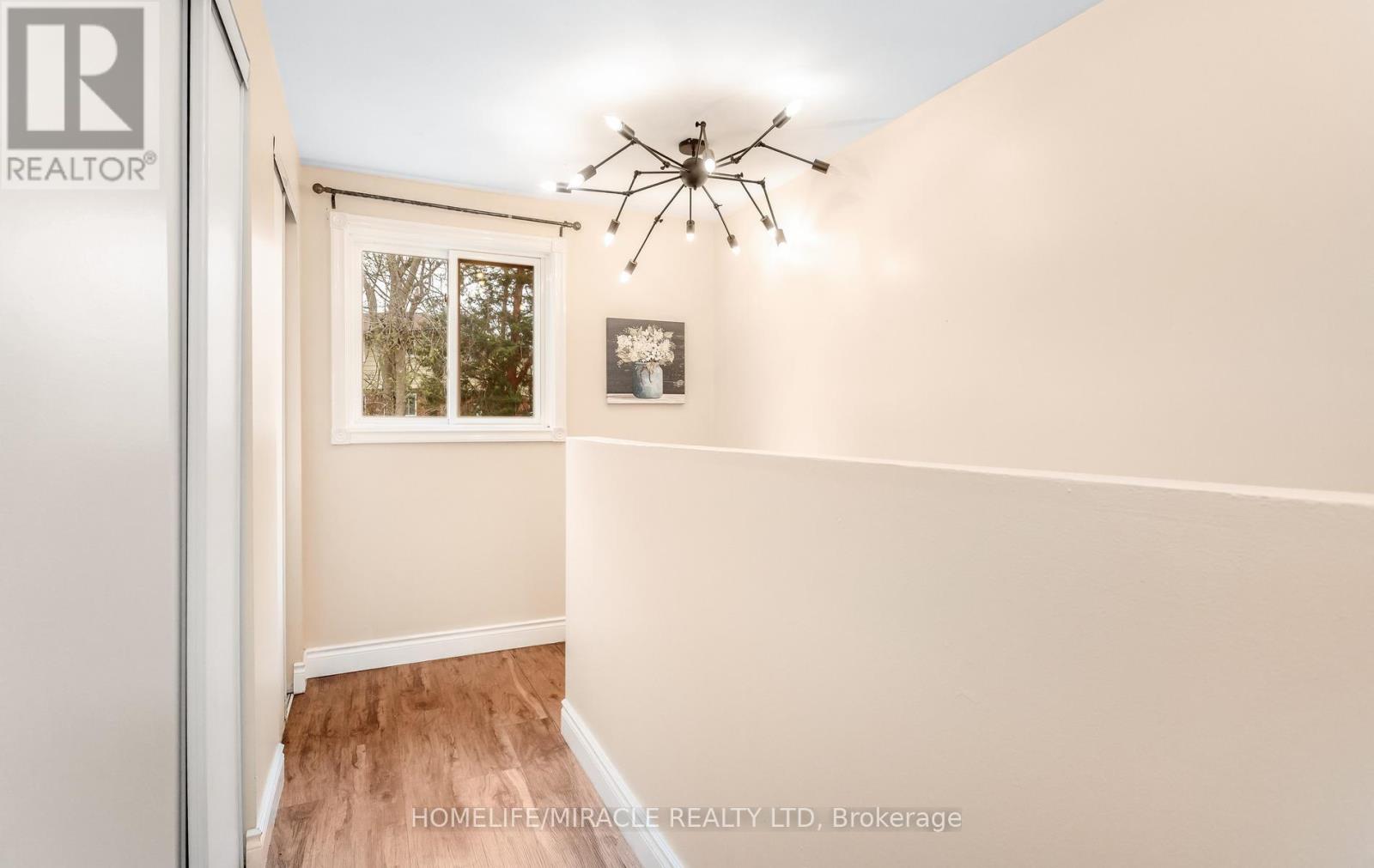 A - 501 GLENELM CRESCENT — photo 20