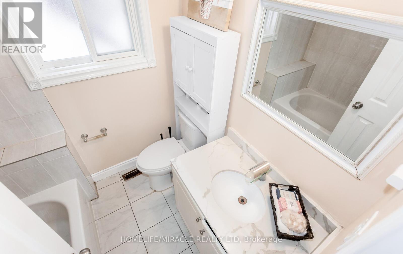 A - 501 GLENELM CRESCENT — photo 36