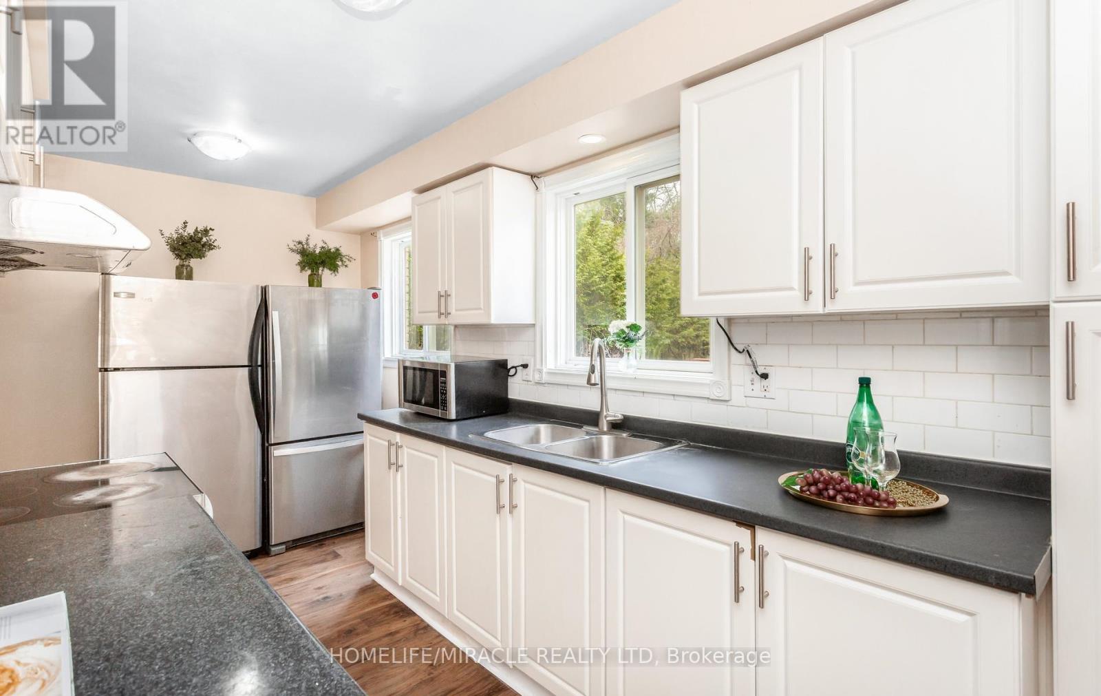 A - 501 GLENELM CRESCENT — photo 8