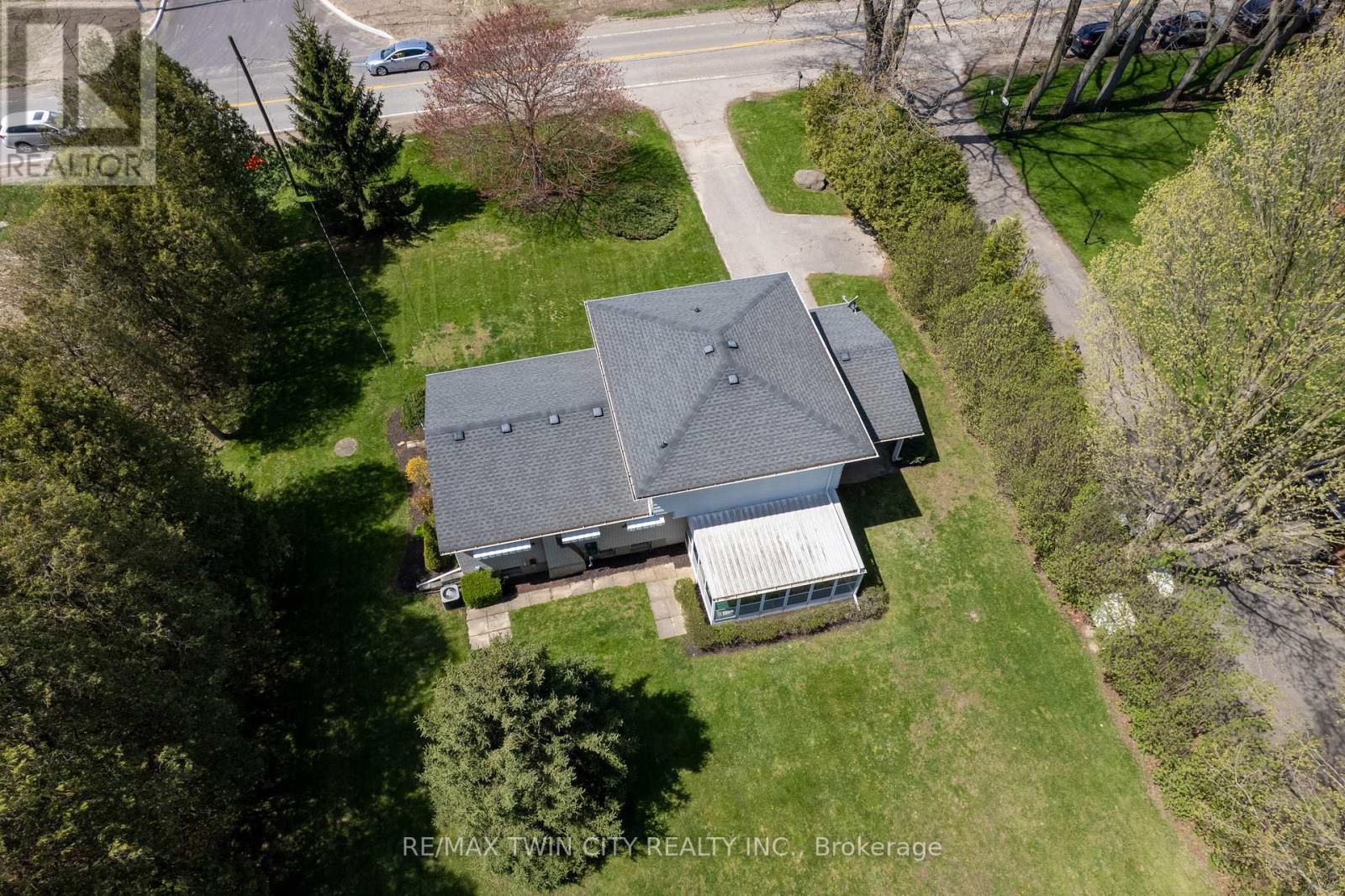 638 OAK PARK ROAD - 33