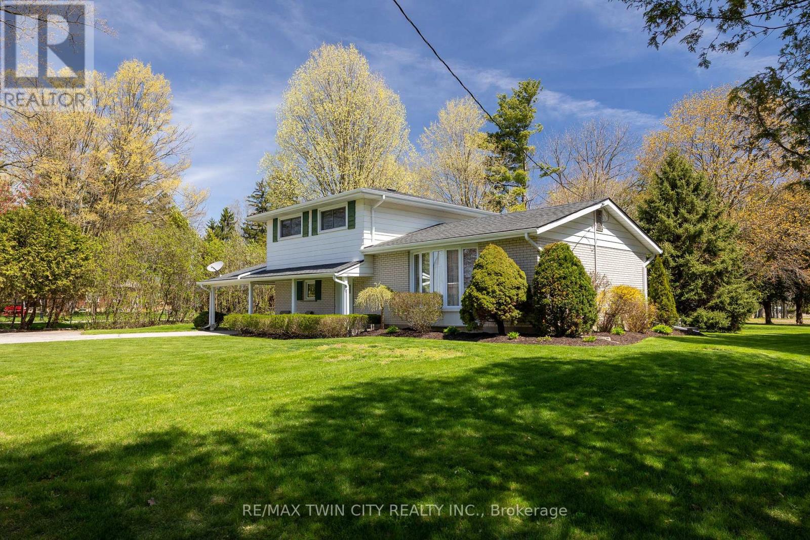 638 OAK PARK ROAD - 6