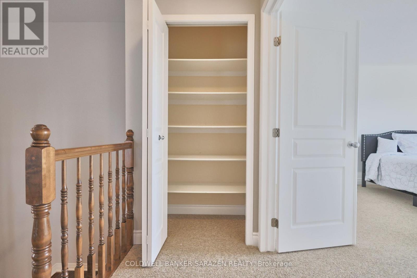 284 HARTHILL WAY - 27