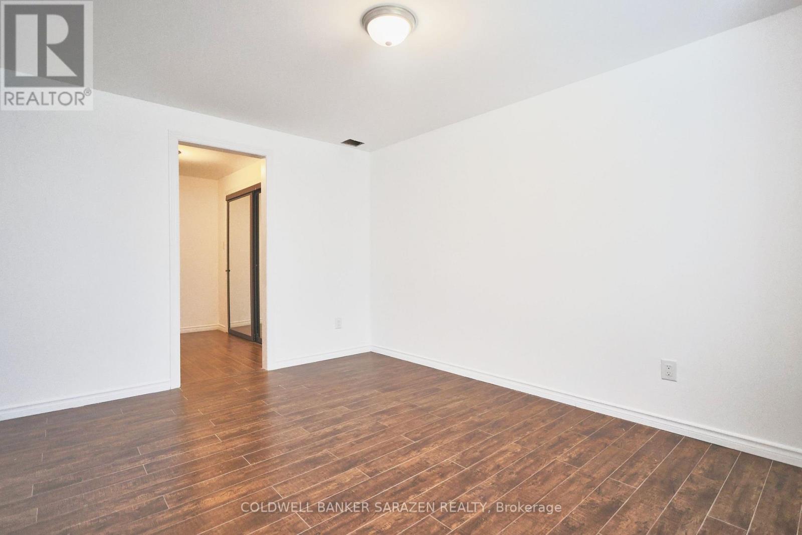 284 HARTHILL WAY - 40
