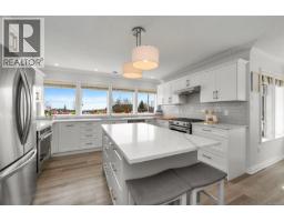 Kitchen - 2304 Boulding Rd, Mill Bay, BC V8H1B6 Photo 12