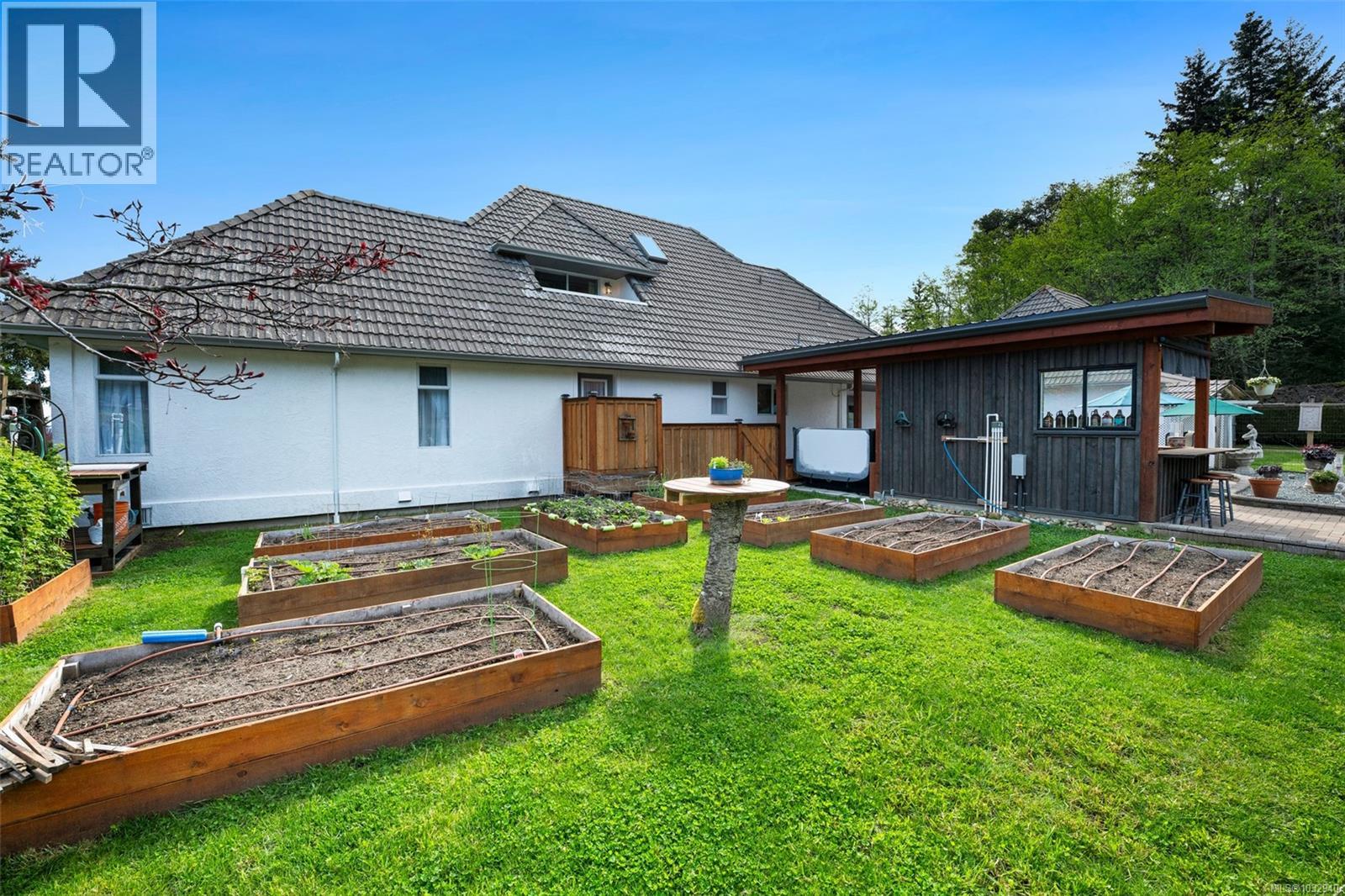 2304 Boulding Rd - 76