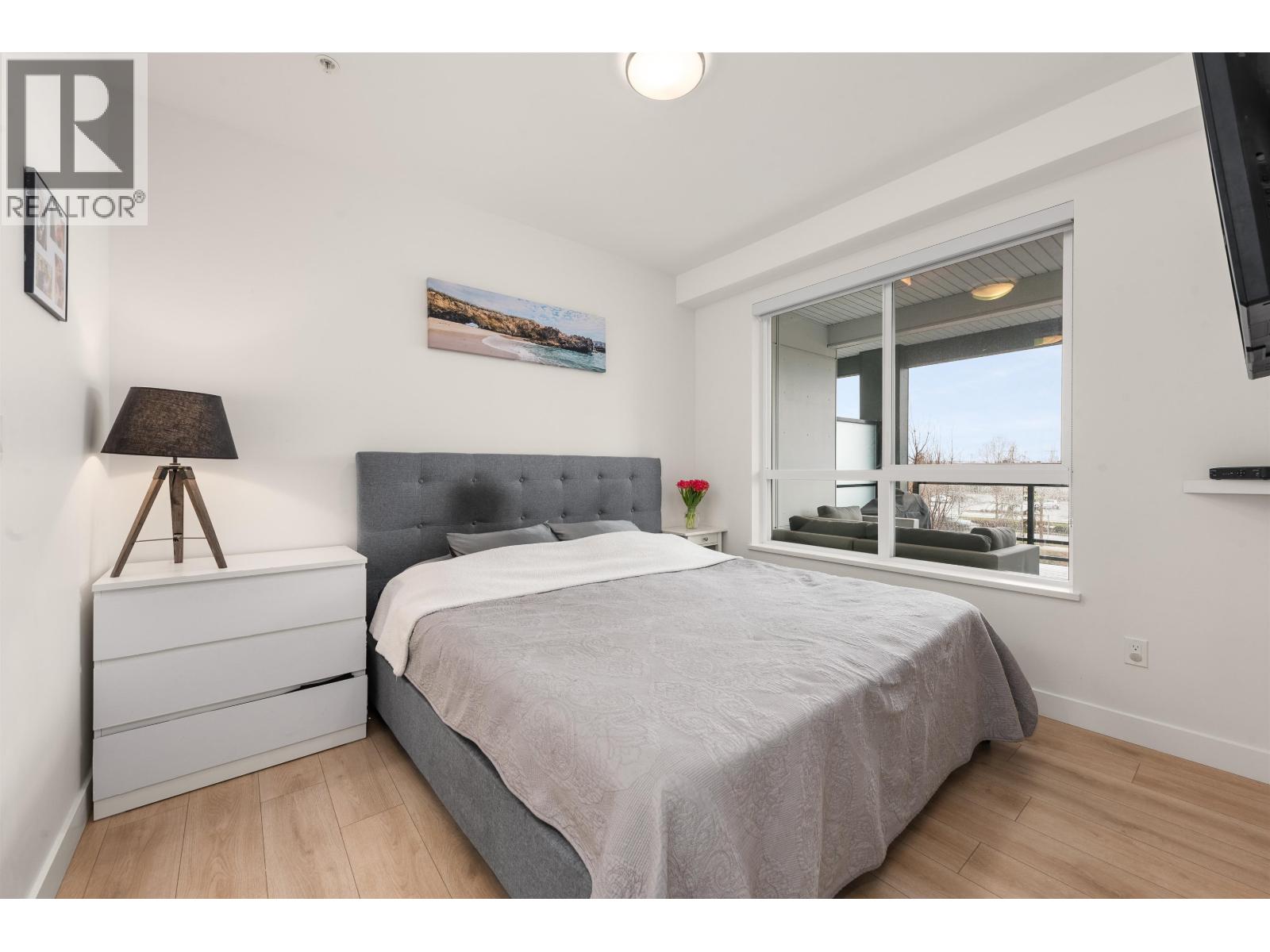 #227-1792 STARLING Drive, Delta