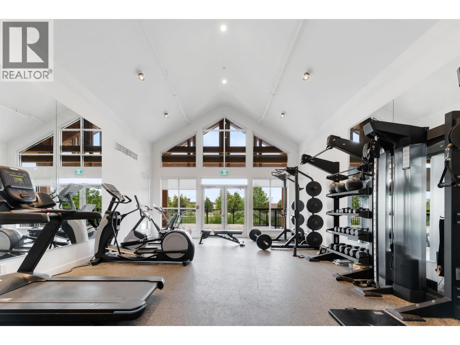 #227-1792 STARLING Drive, Delta