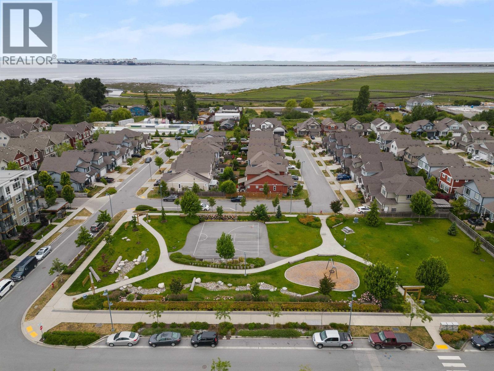 #227-1792 STARLING Drive, Delta