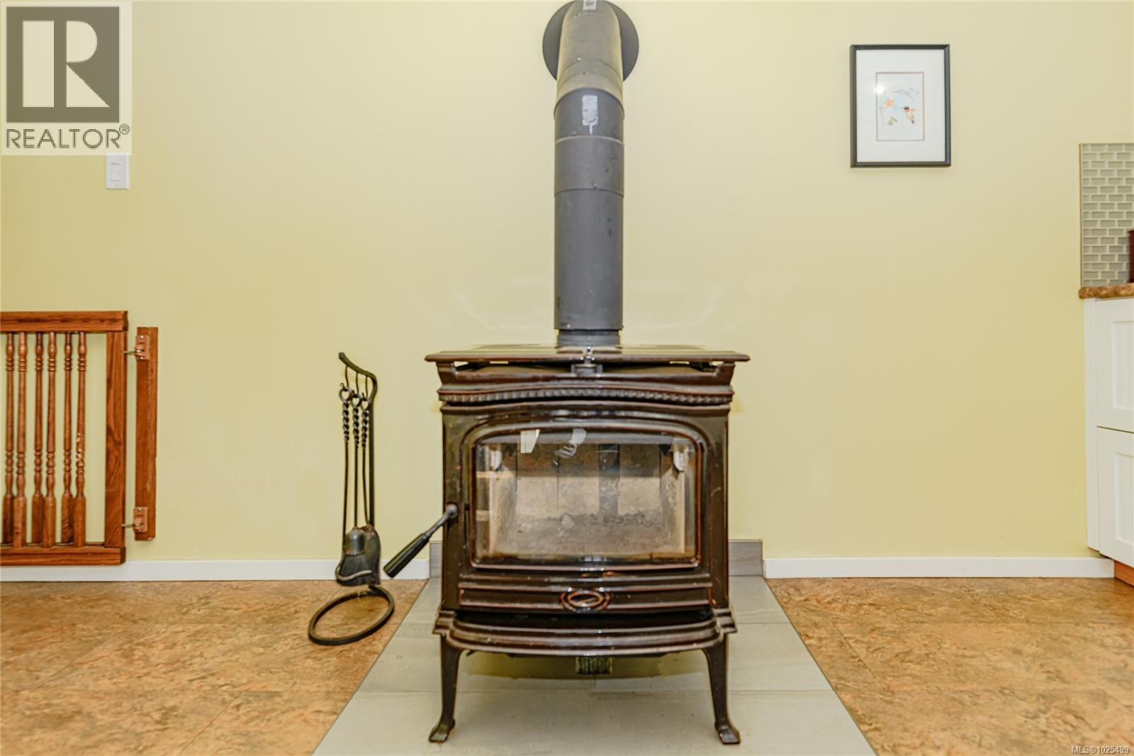 137 Forest Ridge Rd, Salt Spring