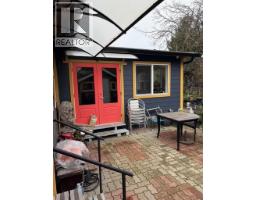 5702 Medusa Street, Sechelt, BC V0N3A0 Photo 22