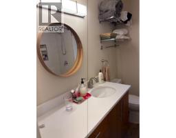 5702 Medusa Street, Sechelt, BC V0N3A0 Photo 14